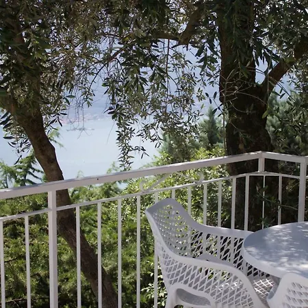 度假居 With Lake View And Saltwater Pool